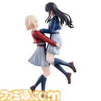 『リコリコ』一番くじ第3弾が3月8日発売。たきなのホットチョコパフェぬいぐるみなど、アニメの思い出が蘇るラインアップ