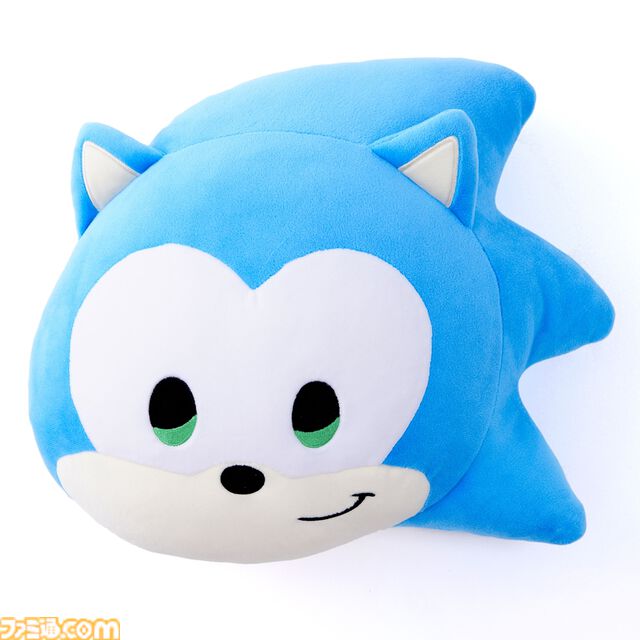 『ソニック＆フレンズ』もちっとしたぬいぐるみがかわいい。武将の姿をモチーフにした“戦国ソニック”シリーズなどゆるかわなオリジナルグッズが登場