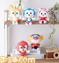 『ソニック＆フレンズ』もちっとしたぬいぐるみがかわいい。武将の姿をモチーフにした“戦国ソニック”シリーズなどゆるかわなオリジナルグッズが登場