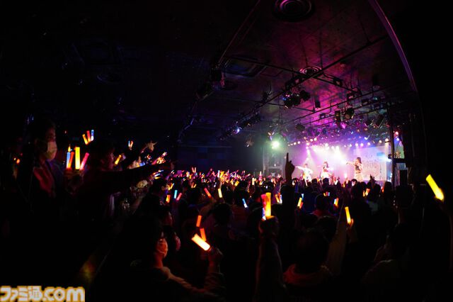 『学マス』デビューライブツアー“初陣公演”（梅田）リポート。美鈴の傲慢な1面が垣間見える新曲『ヨルニテ』初披露。春咲さんのツッコミが飛ぶMCがなんとも大阪っぽい公演に