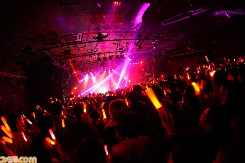 『学マス』デビューライブツアー“初陣公演”（梅田）リポート。美鈴の傲慢な1面が垣間見える新曲『ヨルニテ』初披露。春咲さんのツッコミが飛ぶMCがなんとも大阪っぽい公演に