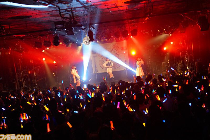 『学マス』デビューライブツアー“初陣公演”（梅田）リポート。美鈴の傲慢な1面が垣間見える新曲『ヨルニテ』初披露。春咲さんのツッコミが飛ぶMCがなんとも大阪っぽい公演に