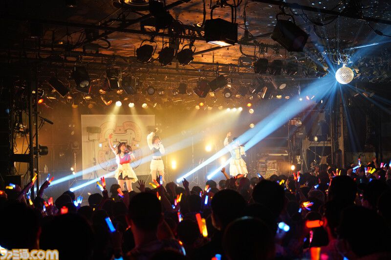 『学マス』デビューライブツアー“初陣公演”（梅田）リポート。美鈴の傲慢な1面が垣間見える新曲『ヨルニテ』初披露。春咲さんのツッコミが飛ぶMCがなんとも大阪っぽい公演に