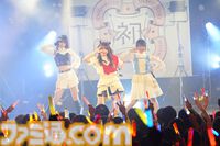 『学マス』デビューライブツアー“初陣公演”（梅田）リポート。美鈴の傲慢な1面が垣間見える新曲『ヨルニテ』初披露。春咲さんのツッコミが飛ぶMCがなんとも大阪っぽい公演に