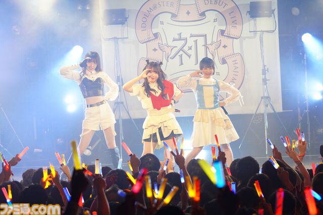『学マス』デビューライブツアー“初陣公演”（梅田）リポート。美鈴の傲慢な1面が垣間見える新曲『ヨルニテ』初披露。春咲さんのツッコミが飛ぶMCがなんとも大阪っぽい公演に