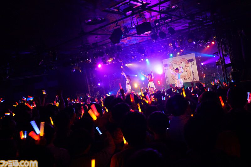 『学マス』デビューライブツアー“初陣公演”（梅田）リポート。美鈴の傲慢な1面が垣間見える新曲『ヨルニテ』初披露。春咲さんのツッコミが飛ぶMCがなんとも大阪っぽい公演に
