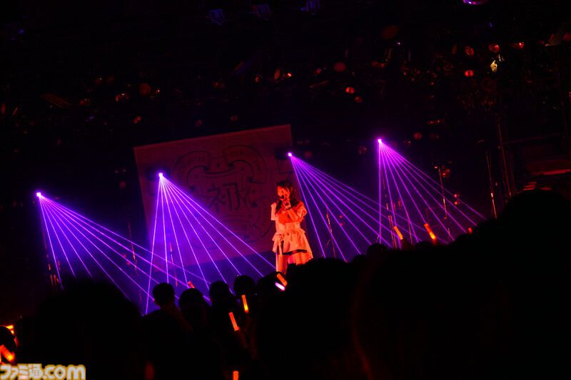 『学マス』デビューライブツアー“初陣公演”（梅田）リポート。美鈴の傲慢な1面が垣間見える新曲『ヨルニテ』初披露。春咲さんのツッコミが飛ぶMCがなんとも大阪っぽい公演に