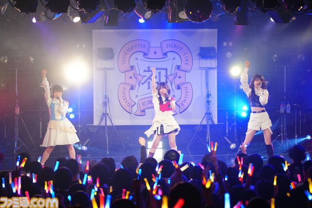 『学マス』デビューライブツアー“初陣公演”（梅田）リポート。美鈴の傲慢な1面が垣間見える新曲『ヨルニテ』初披露。春咲さんのツッコミが飛ぶMCがなんとも大阪っぽい公演に