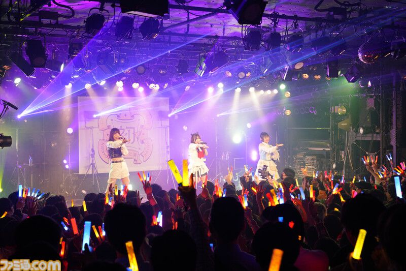 『学マス』デビューライブツアー“初陣公演”（梅田）リポート。美鈴の傲慢な1面が垣間見える新曲『ヨルニテ』初披露。春咲さんのツッコミが飛ぶMCがなんとも大阪っぽい公演に