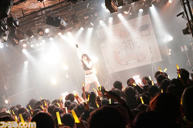 『学マス』デビューライブツアー“初陣公演”（梅田）リポート。美鈴の傲慢な1面が垣間見える新曲『ヨルニテ』初披露。春咲さんのツッコミが飛ぶMCがなんとも大阪っぽい公演に