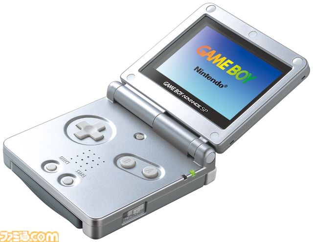 ゲームボーイアドバンスSPが発売された日。折りたたみ型のおしゃれでコンパクトなボディーは大人のユーザーでもためらうことなく持ち歩ける魅力があった【今日は何の日？】