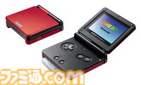 ゲームボーイアドバンスSPが発売された日。折りたたみ型のおしゃれでコンパクトなボディーは大人のユーザーでもためらうことなく持ち歩ける魅力があった【今日は何の日？】
