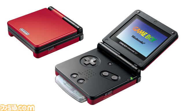 ゲームボーイアドバンスSPが発売された日。折りたたみ型のおしゃれでコンパクトなボディーは大人のユーザーでもためらうことなく持ち歩ける魅力があった【今日は何の日？】