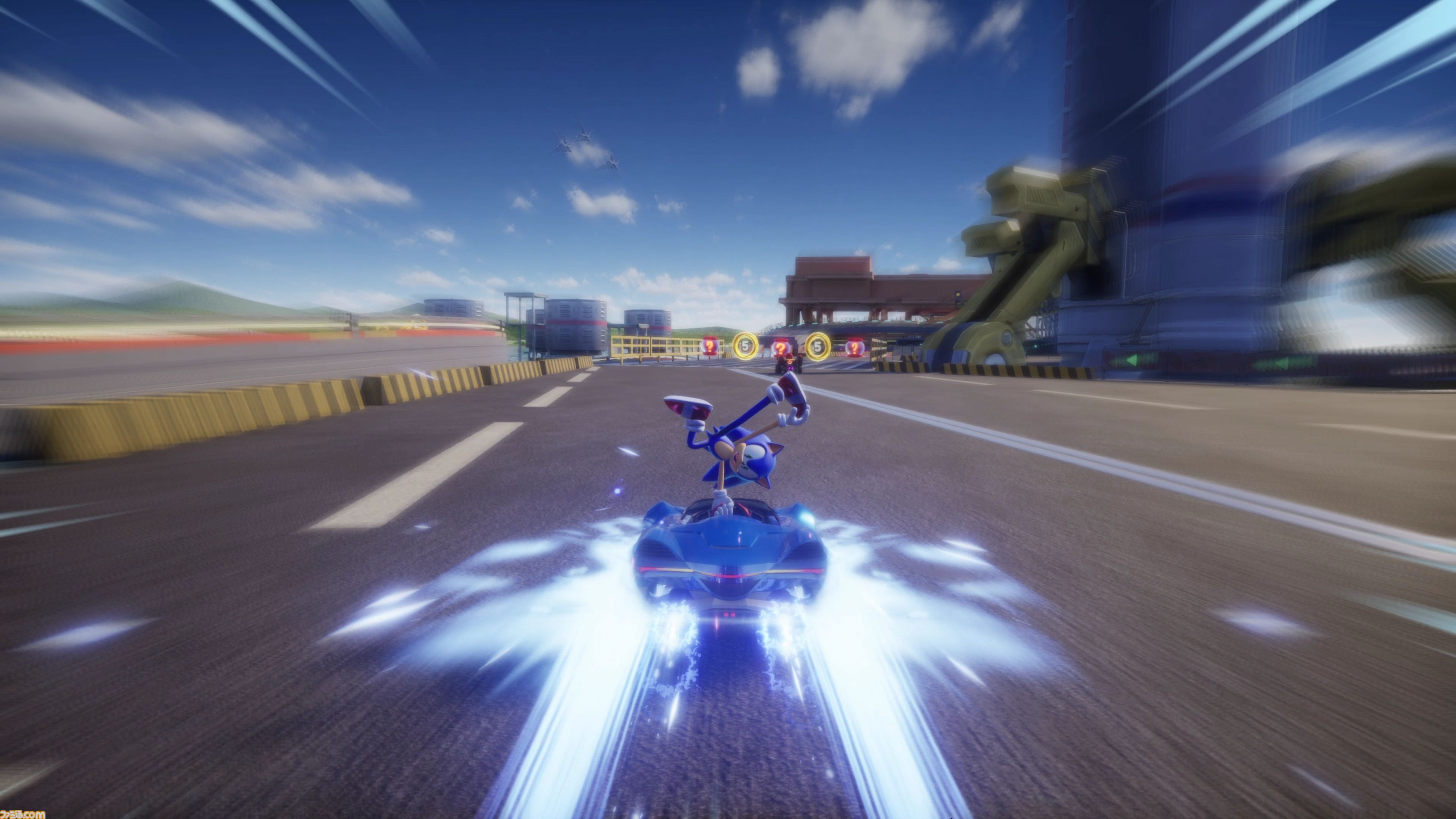『ソニックレーシング クロスワールド』先行レビュー。目まぐるしく順位が変わるスピーディーさはソニックならでは。ガジェットやマシンセッティングに沼りそうな予感！