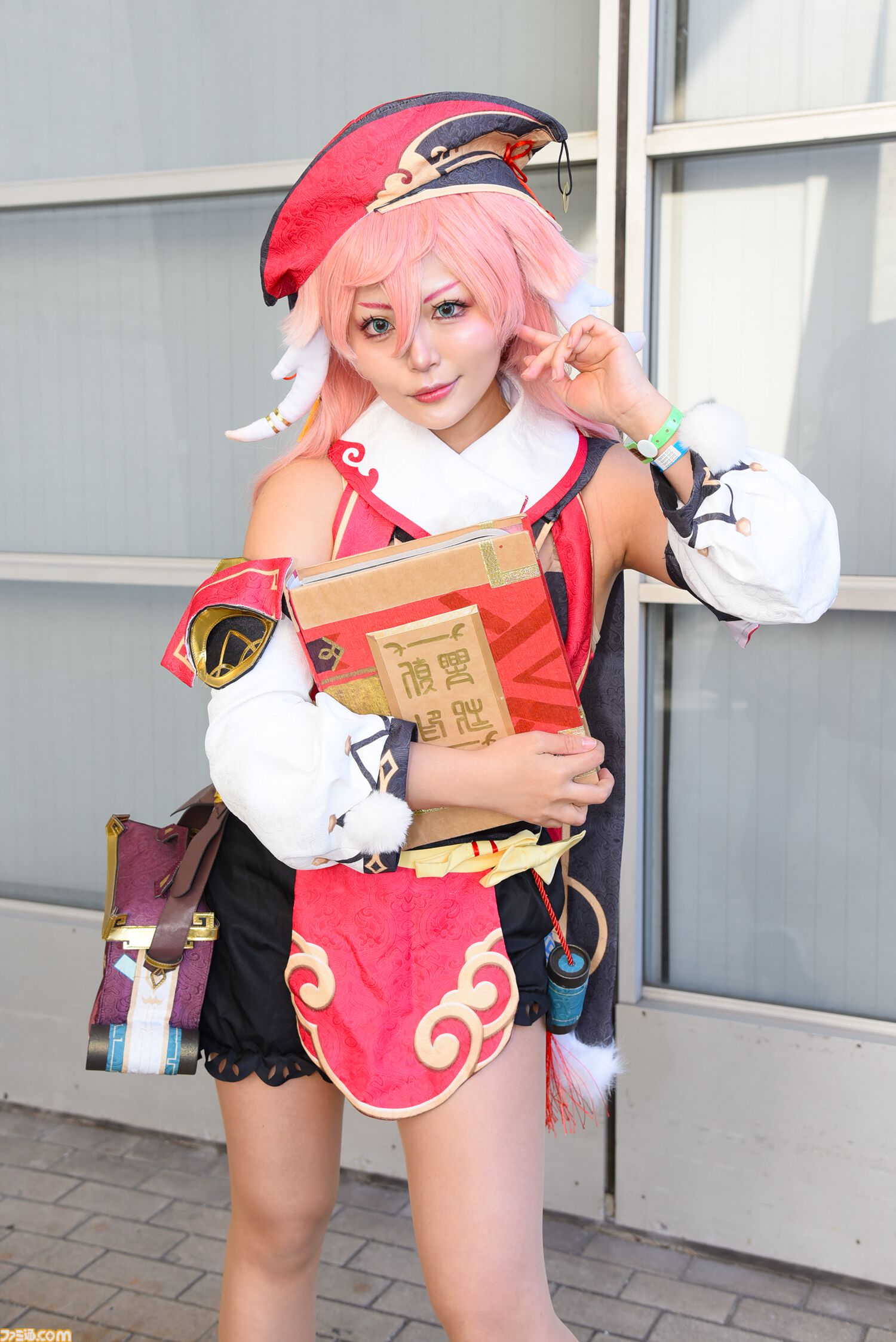 【コスプレ】『スト6』実装直後の不知火舞や『ドラクエ3リメイク』賢者、商人、遊び人も。『NIKKE』レッドシューズに『ベヨネッタ』もすてきな“ワンフェス2025[冬]”リポート