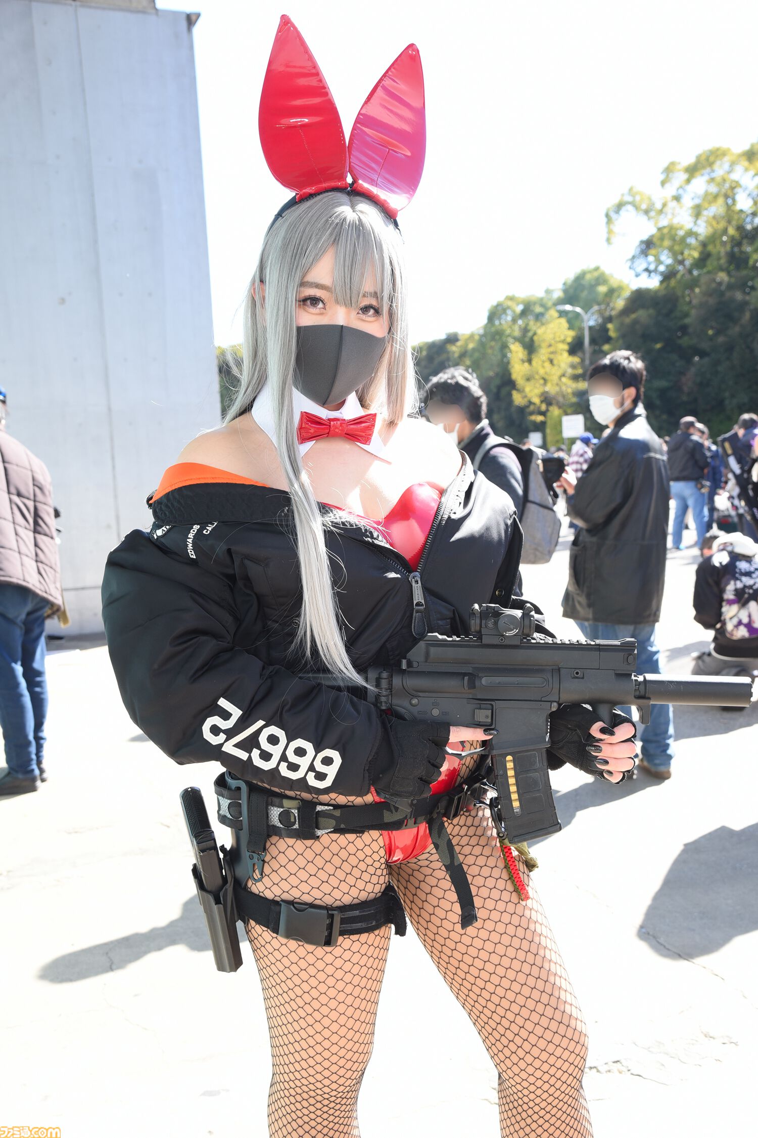 【コスプレ】『スト6』実装直後の不知火舞や『ドラクエ3リメイク』賢者、商人、遊び人も。『NIKKE』レッドシューズに『ベヨネッタ』もすてきな“ワンフェス2025[冬]”リポート