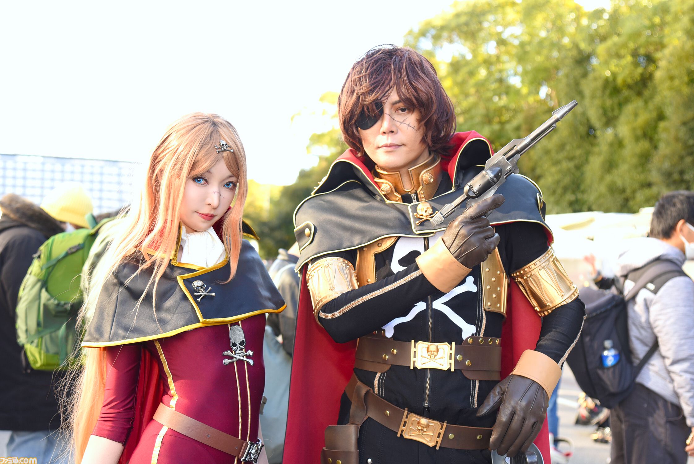 【コスプレ】『スト6』実装直後の不知火舞や『ドラクエ3リメイク』賢者、商人、遊び人も。『NIKKE』レッドシューズに『ベヨネッタ』もすてきな“ワンフェス2025[冬]”リポート