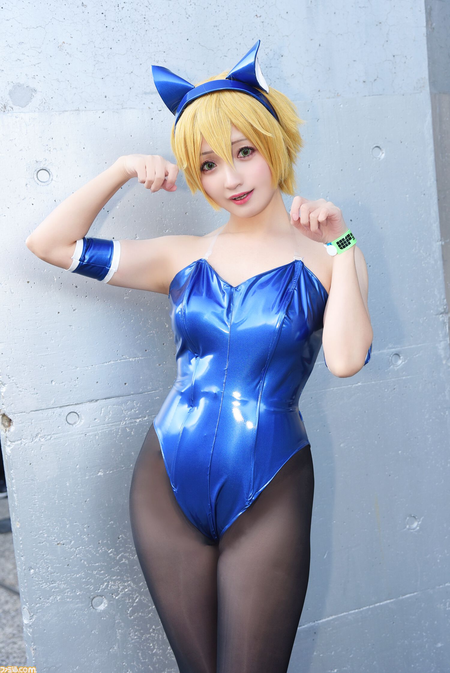 【コスプレ】『スト6』実装直後の不知火舞や『ドラクエ3リメイク』賢者、商人、遊び人も。『NIKKE』レッドシューズに『ベヨネッタ』もすてきな“ワンフェス2025[冬]”リポート