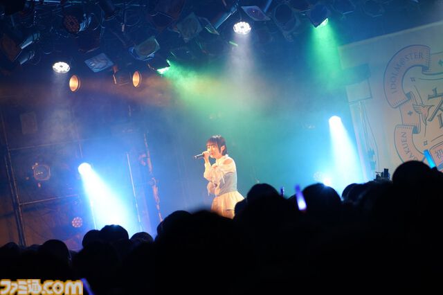 『学マス』デビューライブツアー“初陣公演”（渋谷）リポート。8月から紡がれた“すごすぎるバトン”の終着点。ツアーの開幕と終幕を飾った『初』に込められた万感の思いを感じる