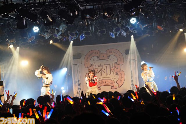 『学マス』デビューライブツアー“初陣公演”（渋谷）リポート。8月から紡がれた“すごすぎるバトン”の終着点。ツアーの開幕と終幕を飾った『初』に込められた万感の思いを感じる