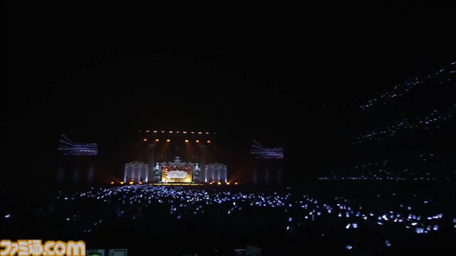 白上フブキ、フブキングダムの王によるソロライブは愛と笑顔の星座で溢れる。ファンと仲間を大切に想う“一番星”は世界一の輝きを魅せた。フブキ「Best wishes, “すこん部”！」