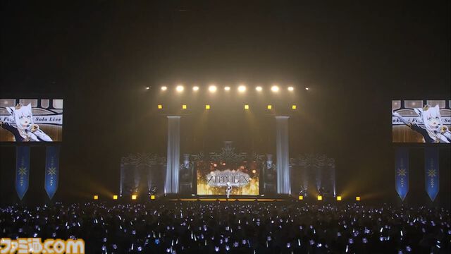 白上フブキ、フブキングダムの王によるソロライブは愛と笑顔の星座で溢れる。ファンと仲間を大切に想う“一番星”は世界一の輝きを魅せた。フブキ「Best wishes, “すこん部”！」