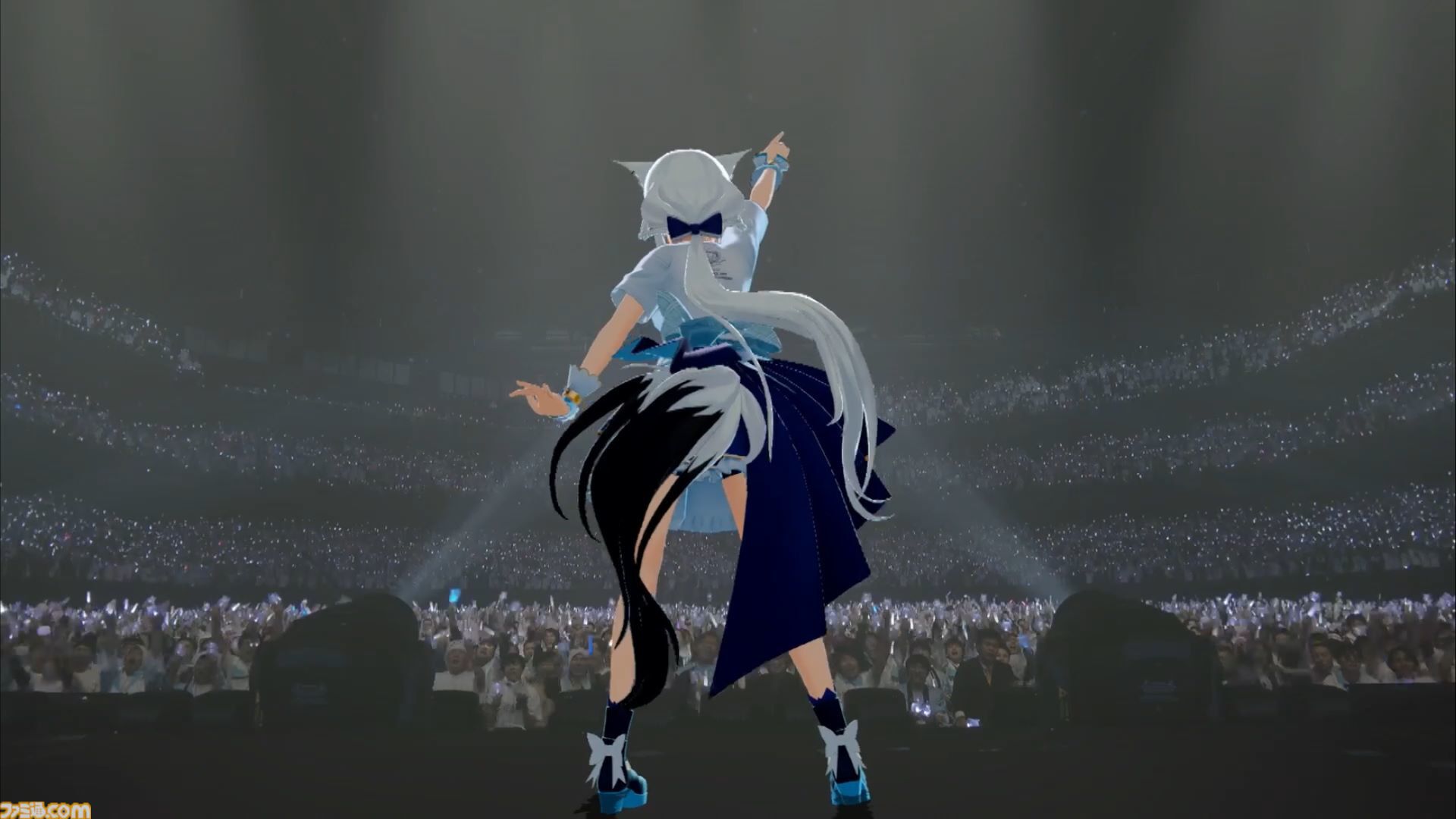 白上フブキ、フブキングダムの王によるソロライブは愛と笑顔の星座で溢れる。ファンと仲間を大切に想う“一番星”は世界一の輝きを魅せた。フブキ「Best wishes, “すこん部”！」