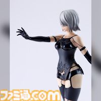 アニメ『ニーア オートマタ Ver1.1a』放送記念くじ第2弾が本日（2/18）発売。A2や9Sが約30cmサイズのフィギュアに