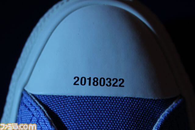 星街すいせい×CONVERSEコラボシューズが2月22日9時より発売。記念パーティーではTAKU INOUEによるDJパフォーマンスで『ビビデバ』『Stella Stella』を披露して大興奮！