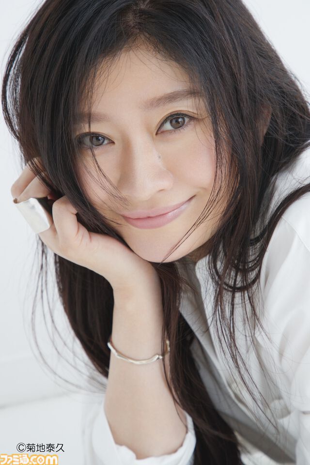 【CAPCOM CUP 11】『恋しさと せつなさと 心強さと 2023』の篠原涼子によるライブパフォーマンスが実施。“Red Bull BC One All Stars”のブレイキンショーケースも