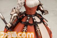 『ユニコーンオーバーロード』スカーレットのフィギュア予約受付が2月28日より開始。特徴的な赤いドレスが目を引く彼女の勇ましい姿を表現