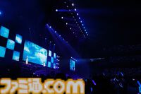 『シャニアニ』2nd seasonライブ“Over the prism”1日目リポート。劇中のハロウィンライブを再現したステージに懐かしの楽曲など、バラエティーに富むハッピーなステージに