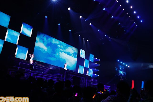 『シャニアニ』2nd seasonライブ“Over the prism”2日目リポート。『さあ舞い上がれ』、『橙より未来』、『ねぇ、ねぇ、ねぇ』などアニメの思い出を堪能できるドラマティックなステージに