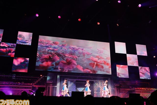 『シャニアニ』2nd seasonライブ“Over the prism”2日目リポート。『さあ舞い上がれ』、『橙より未来』、『ねぇ、ねぇ、ねぇ』などアニメの思い出を堪能できるドラマティックなステージに