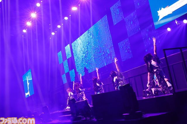 『シャニアニ』2nd seasonライブ“Over the prism”2日目リポート。『さあ舞い上がれ』、『橙より未来』、『ねぇ、ねぇ、ねぇ』などアニメの思い出を堪能できるドラマティックなステージに