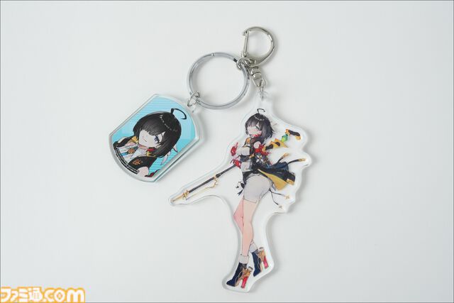 『ユミアのアトリエ』が3月21日に発売。楽天ブックス限定のアクキー、タンブラー、B2タペストリーが豪華すぎた。楽天スーパーSALEで買ってたくさんポイントをゲット