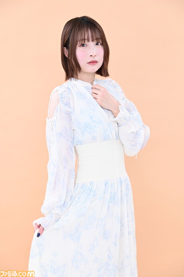 『シャニマス』小澤麗那さん（郁田はるき役）インタビュー。収録ではその場で芽生える感情をなによりも大事に。オーディションやライブのエピソードや楽曲に込めた想いなどを聞いた。