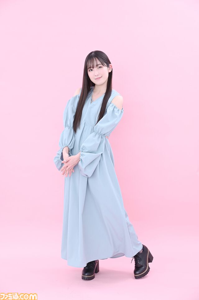『シャニマス』三川華月さん（鈴木羽那役）インタビュー。演じるときに意識しているのは、明るすぎず、暗すぎず、中間位置で演じること。ユニットメンバーやライブへの想いも聞いた