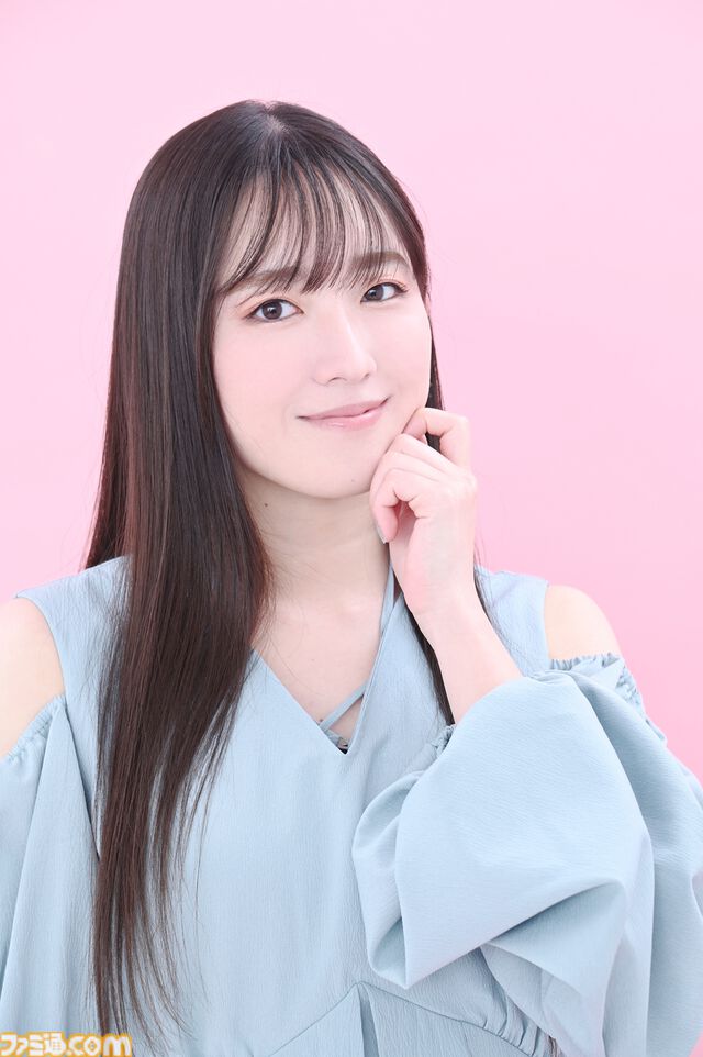 『シャニマス』三川華月さん（鈴木羽那役）インタビュー。演じるときに意識しているのは、明るすぎず、暗すぎず、中間位置で演じること。ユニットメンバーやライブへの想いも聞いた