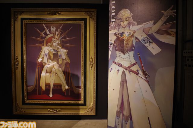 『メタファー』初の展覧会は350点以上の設定資料やリアル“候補者の張り紙”、鎧戦車の作戦室の再現など盛りだくさん。クリエイター陣のコメントは熟読したくなる