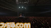 【ホロライブ 6th Fes】初ステージとなるAdventが超楽しそうに歌って踊る姿が尊すぎた。初となるセンターステージでのパフォーマンスは「おぉ！」と声が漏れるほど【ステージ1 リポート】