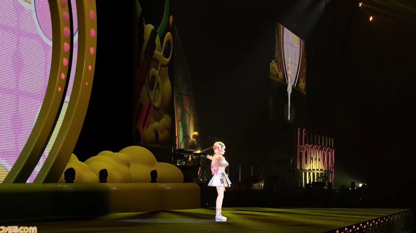 【ホロライブ 6th Fes】初ステージとなるAdventが超楽しそうに歌って踊る姿が尊すぎた。初となるセンターステージでのパフォーマンスは「おぉ！」と声が漏れるほど【ステージ1 リポート】