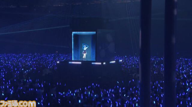 【ホロライブ 6th Fes】初ステージとなるAdventが超楽しそうに歌って踊る姿が尊すぎた。初となるセンターステージでのパフォーマンスは「おぉ！」と声が漏れるほど【ステージ1 リポート】