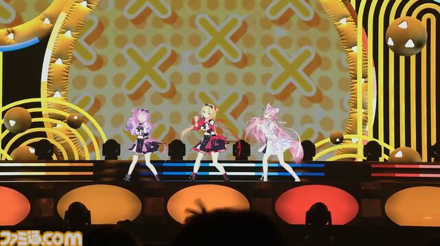【ホロライブ 6th Fes】初ステージとなるAdventが超楽しそうに歌って踊る姿が尊すぎた。初となるセンターステージでのパフォーマンスは「おぉ！」と声が漏れるほど【ステージ1 リポート】