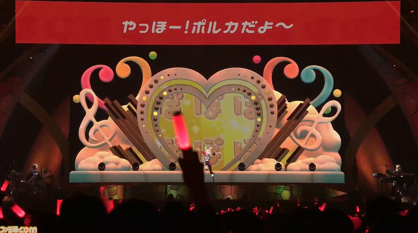 【ホロライブ 6th Fes.】紫咲シオンさんのラストとなるフェスステージにいちばんの歓声。初参戦となるReGLOSSの個性が光るパフォーマンスも必見！ トップバッターは『ぽ』です【ステージ2 リポート】