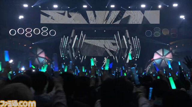 【ホロライブ 6th Fes.】紫咲シオンさんのラストとなるフェスステージにいちばんの歓声。初参戦となるReGLOSSの個性が光るパフォーマンスも必見！ トップバッターは『ぽ』です【ステージ2 リポート】