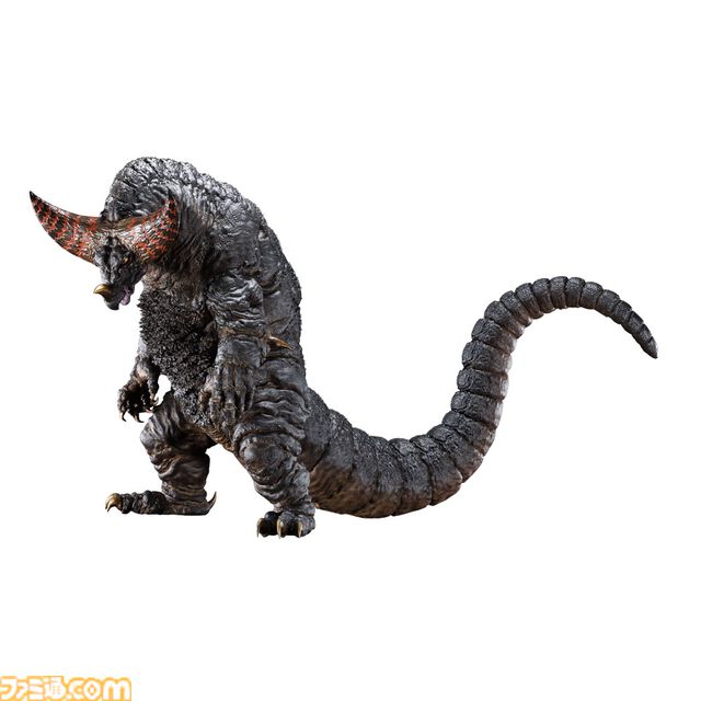 『ウルトラマン』一番くじ“怪獣超大全”のB賞は茶の間に座る“メトロン星人”のジオラマフィギュア。本日（3/19）17時よりオンライン限定で販売