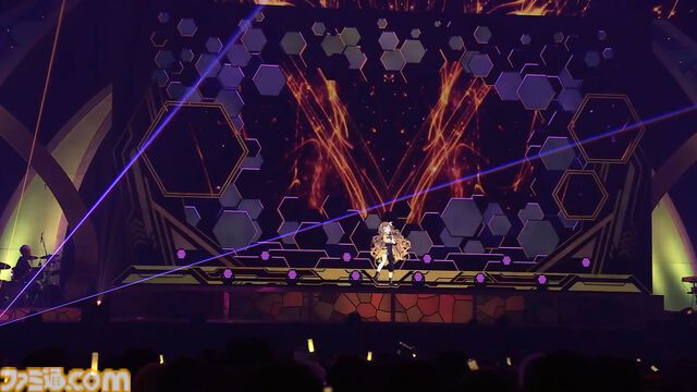 【ホロライブ 6th fes.】おかころラップ『if…』の懐かしさとレベルアップに感動し、クロニーさんの『ロリ神』のギャップに大興奮。戌神ころねさんは片手側転を決める【ステージ3 リポート】