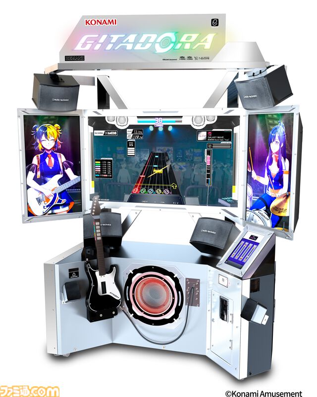 『ギタドラ GALAXY WAVE DELTA』が新筐体“アリーナモデル”で稼働開始。大型トリプルモニターやタッチパネルの対応、音響体験の向上など各機能がパワーアップ