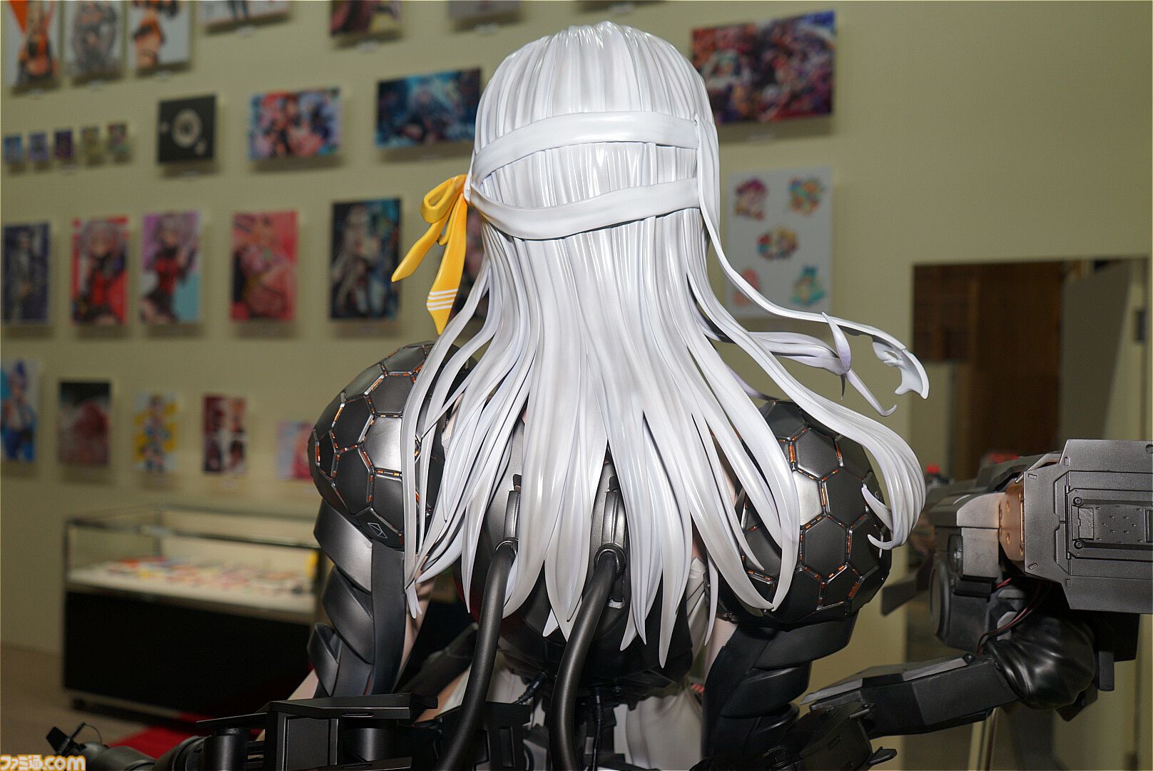 【NIKKE】リアル10連ガチャ再び！ ニケ個別面談室や、130点以上並ぶ美術館。ニコニコ超会議2024にてフルバースト中【ニケ】
